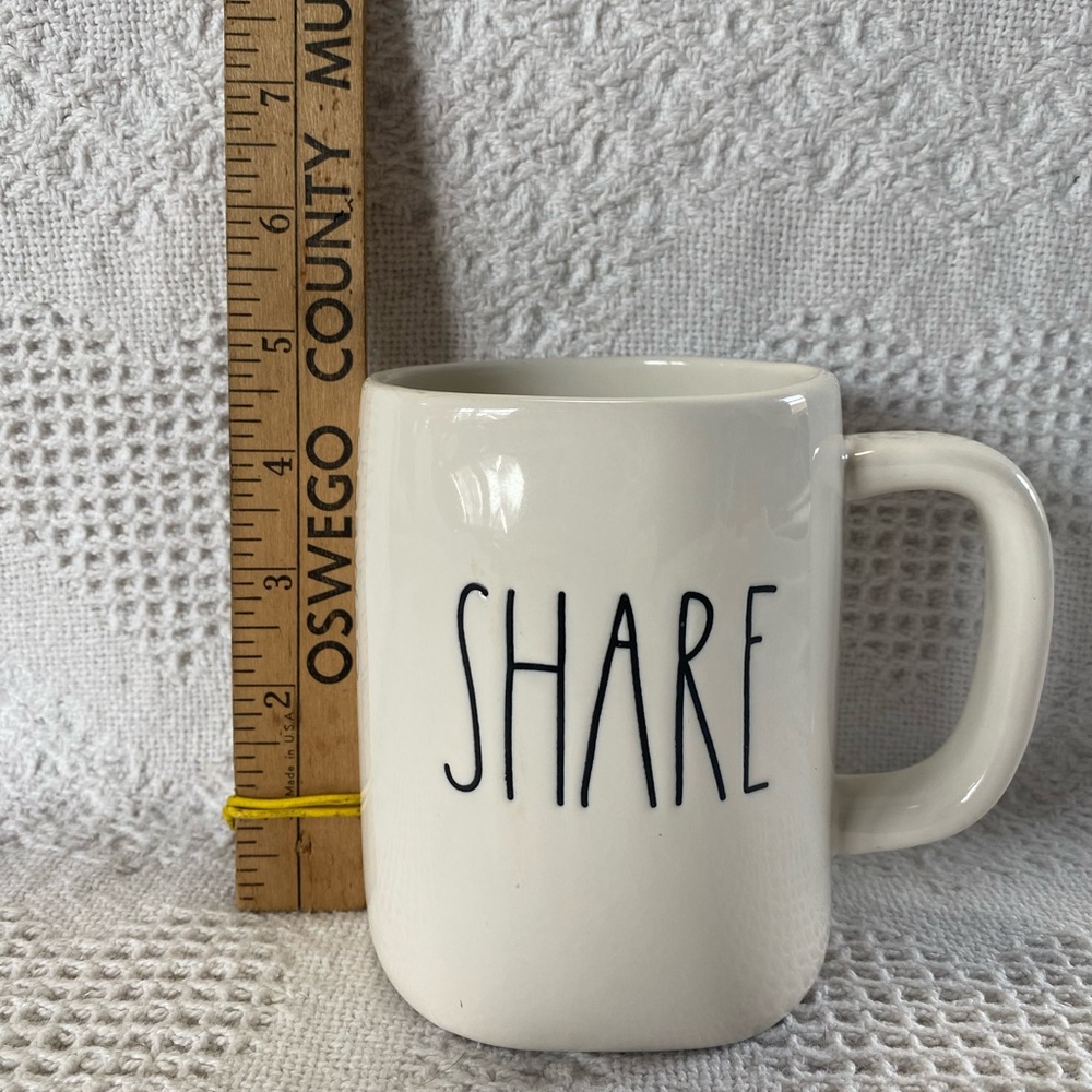 Rae Dunn “share” mug - Picture 2 of 4